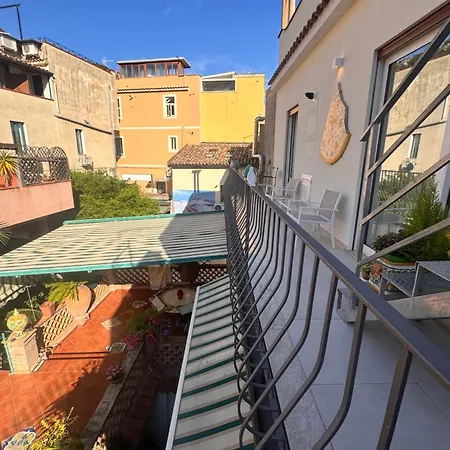 Le Naumachie N3 ,casa Alessia Centro Storico *