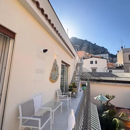 Le Naumachie N3 ,casa Alessia Centro Storico * Taormina