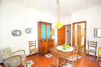 Apartment Alessia N 3 ,centro Storico Di *